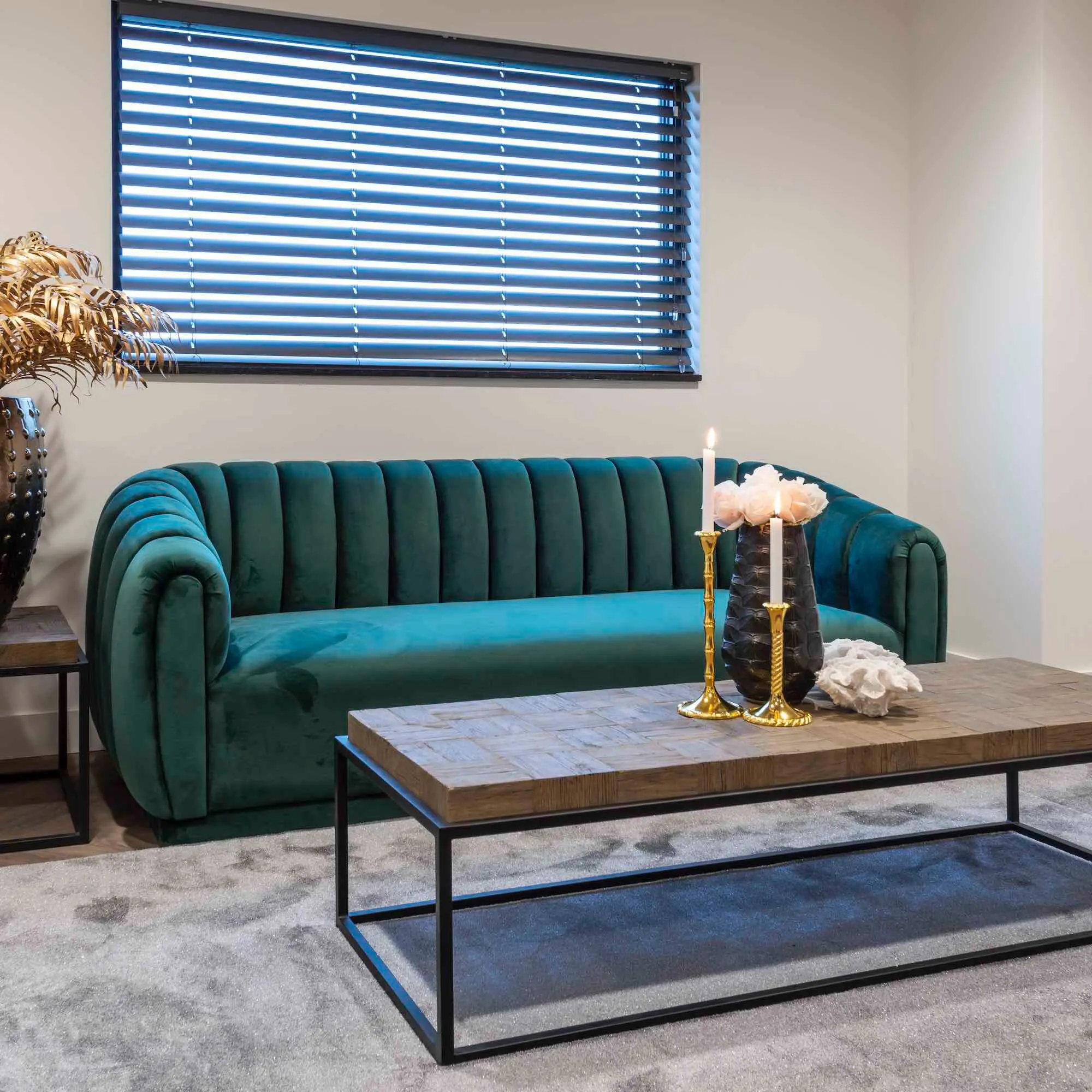 modern-quilted-green-velvet-sofa.jpg Modern Three Seater Sofa TSS12 - Image 1
